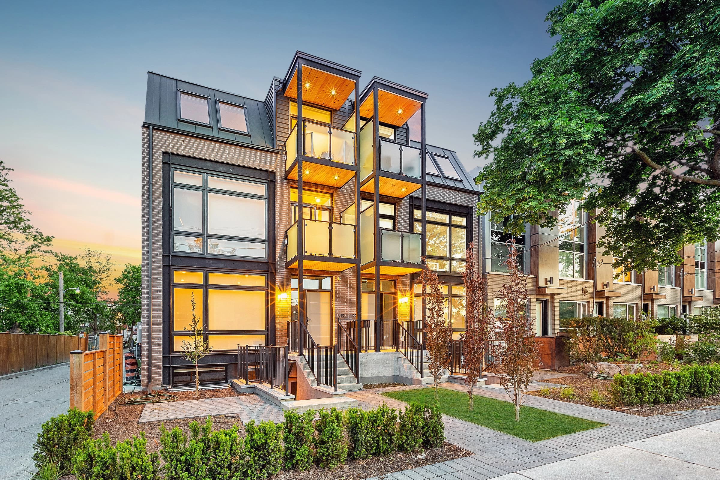 55-57 Vine Ave.
